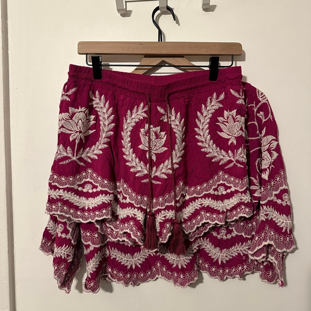 Solitaire Embroidered Pink Shorts Set